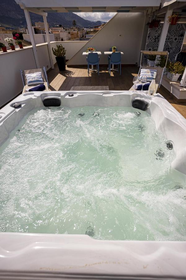 Acquaro Suite Jacuzzi San Vito Lo Capo Eksteriør billede